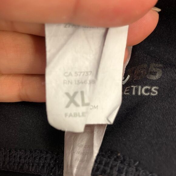 Fabletics motion 365 black athletic leggings with zippers and phone pocket XL #7 - Picture 11 of 11